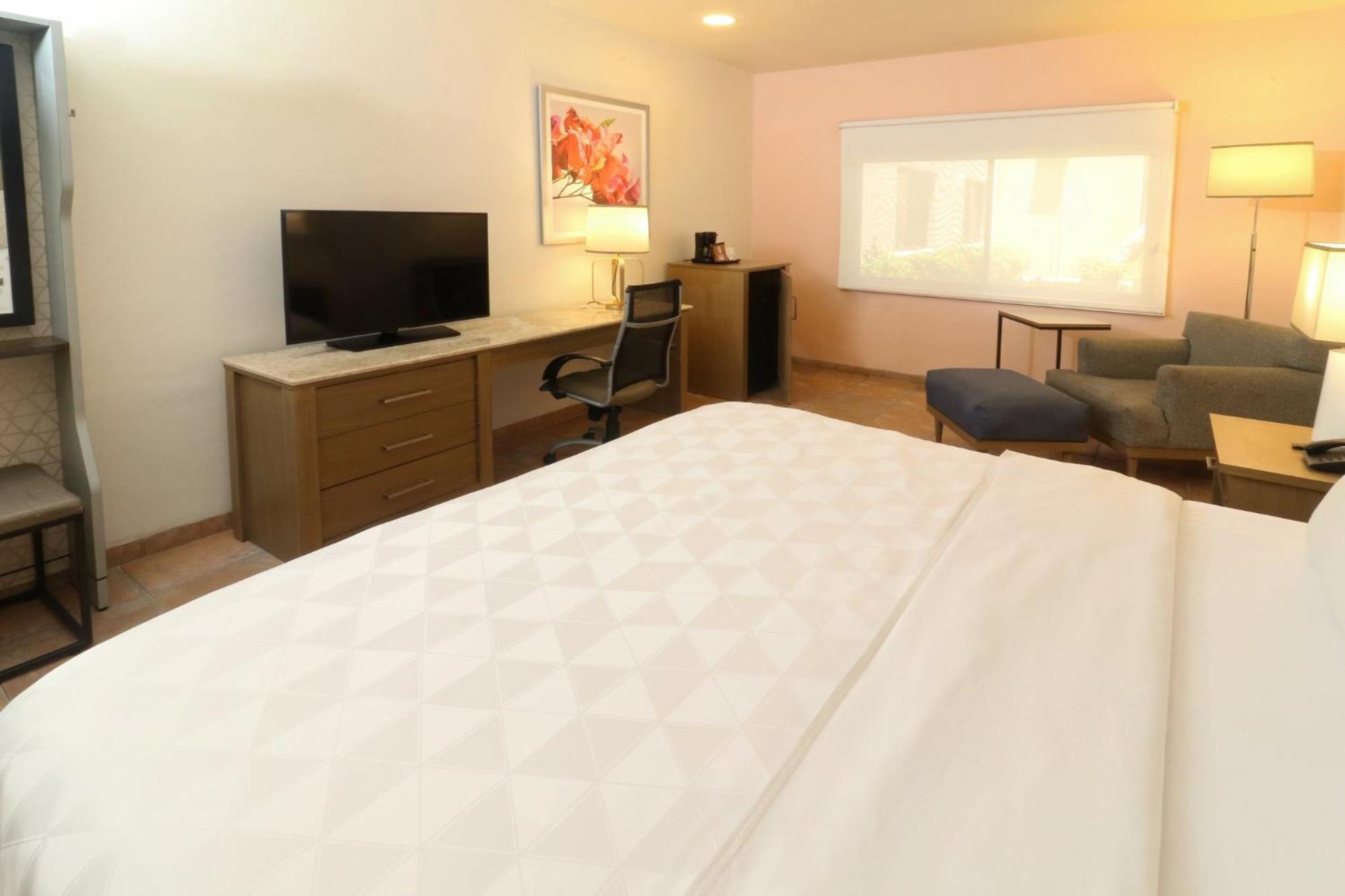 Holiday Inn Ciudad Del Carmen By Ihg Exterior foto