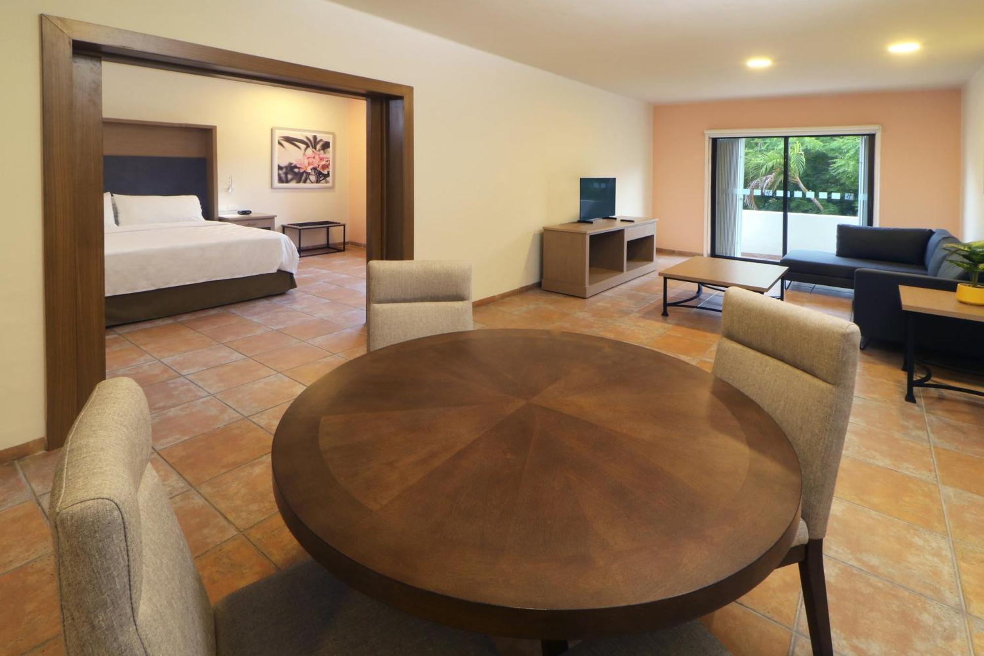 Holiday Inn Ciudad Del Carmen By Ihg Exterior foto